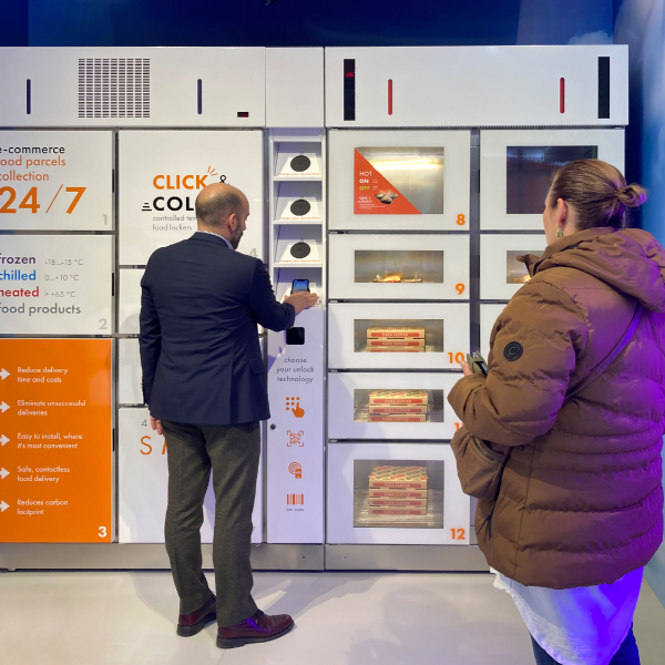 Automated lockers Click & Collect from JORDÃO INNOVCOOL.